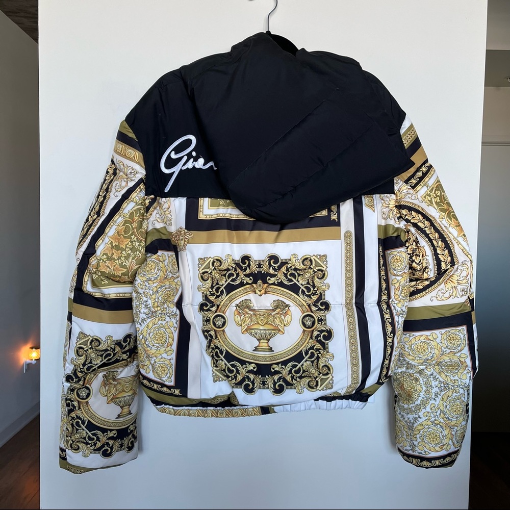 RARE 2021 Gianni Versace Barocco Mosaic Print Puffer Jacket EUC IT46 - Picture 6 of 16